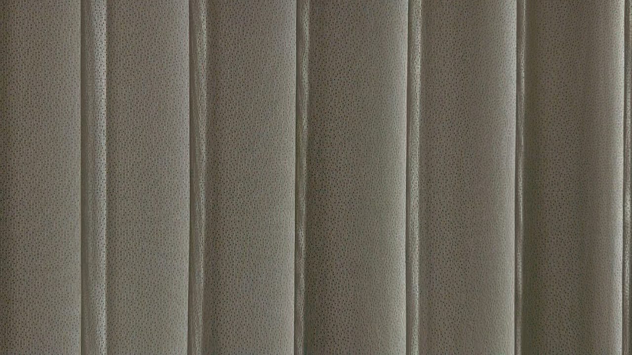 압구정 미성 거실 유니슬렛 시공사례 각도만 돌리면 되는 커튼 — 사생활 보호 — 슬랫을 모두 닫은 상태
