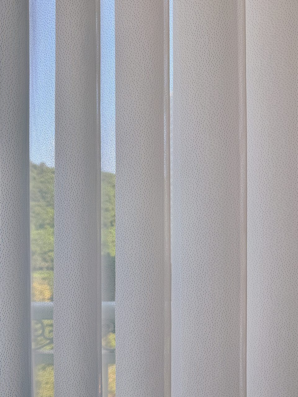 용인 대주피오레 유니슬렛 커튼 알리미늄 차르르 써니케임홈 시공사례 써니케임홈 — 가장 도톰한 차르르로 완벽하게 사생활 보호