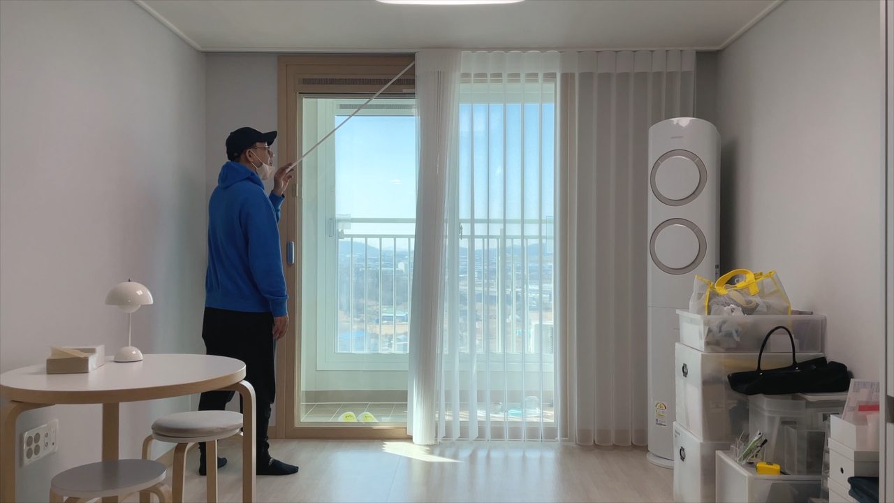 김포시 마송 LH3단지 유니슬렛 커튼 화이트 플레인 시공 사례 — 영상으로 확인해보세요~